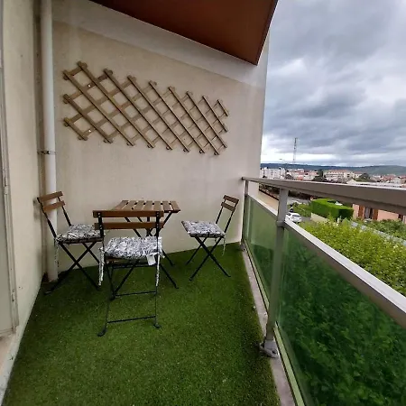 Le Proudhon #parking#terrasse * קלרמונט-פרנד